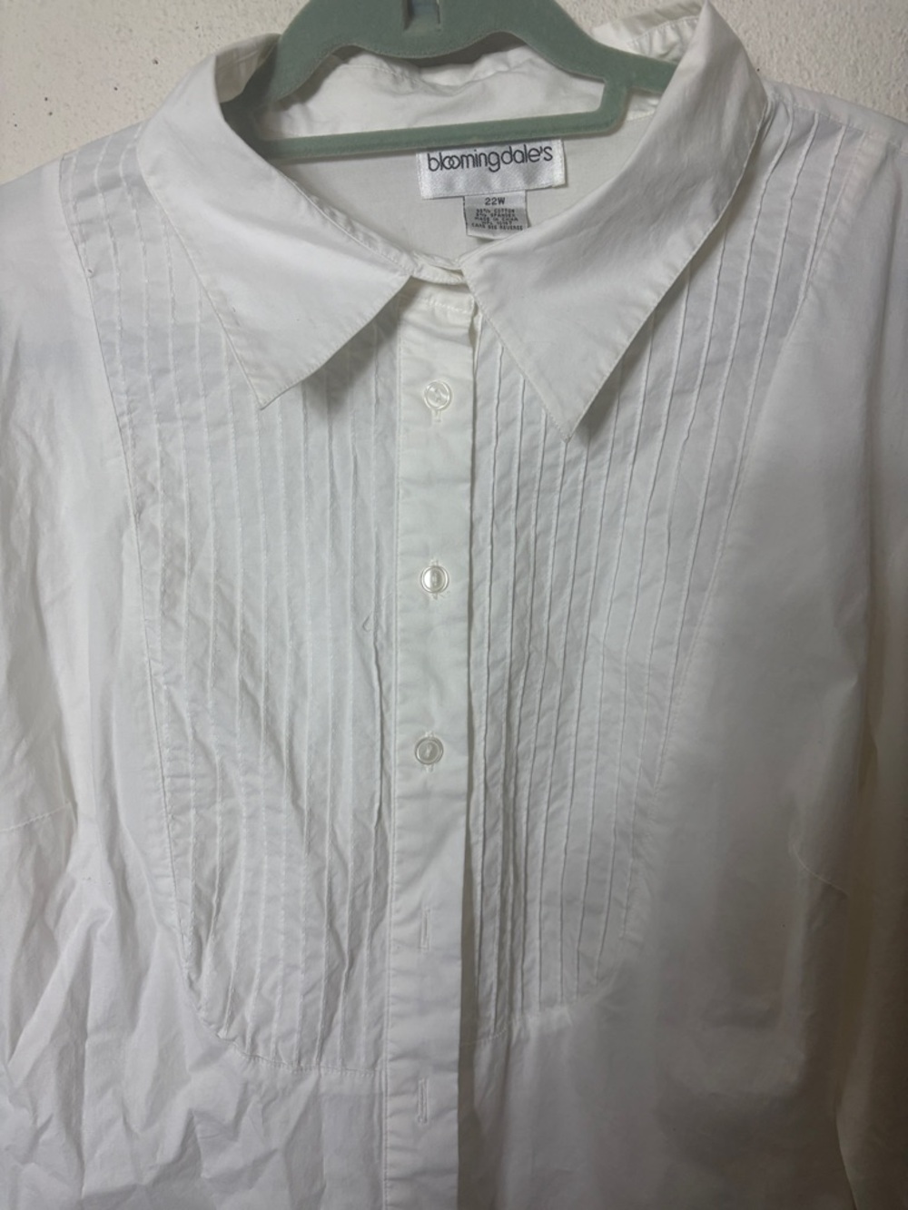 Bloomingdale's White Pintuck Front Dress Shirt 22W NWOT - Picture 3 of 5